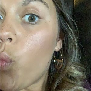 Meet your Posher, Anndrea